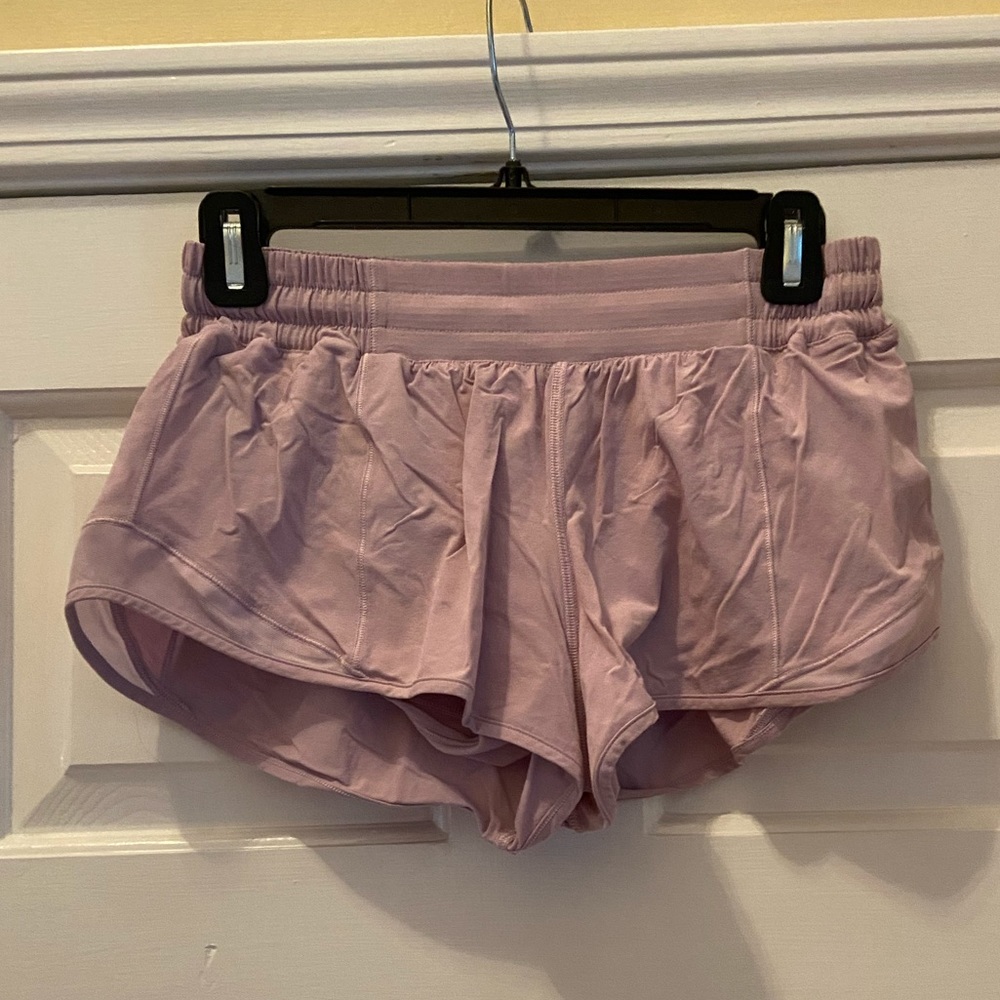 Lululemon 2.5” shorts